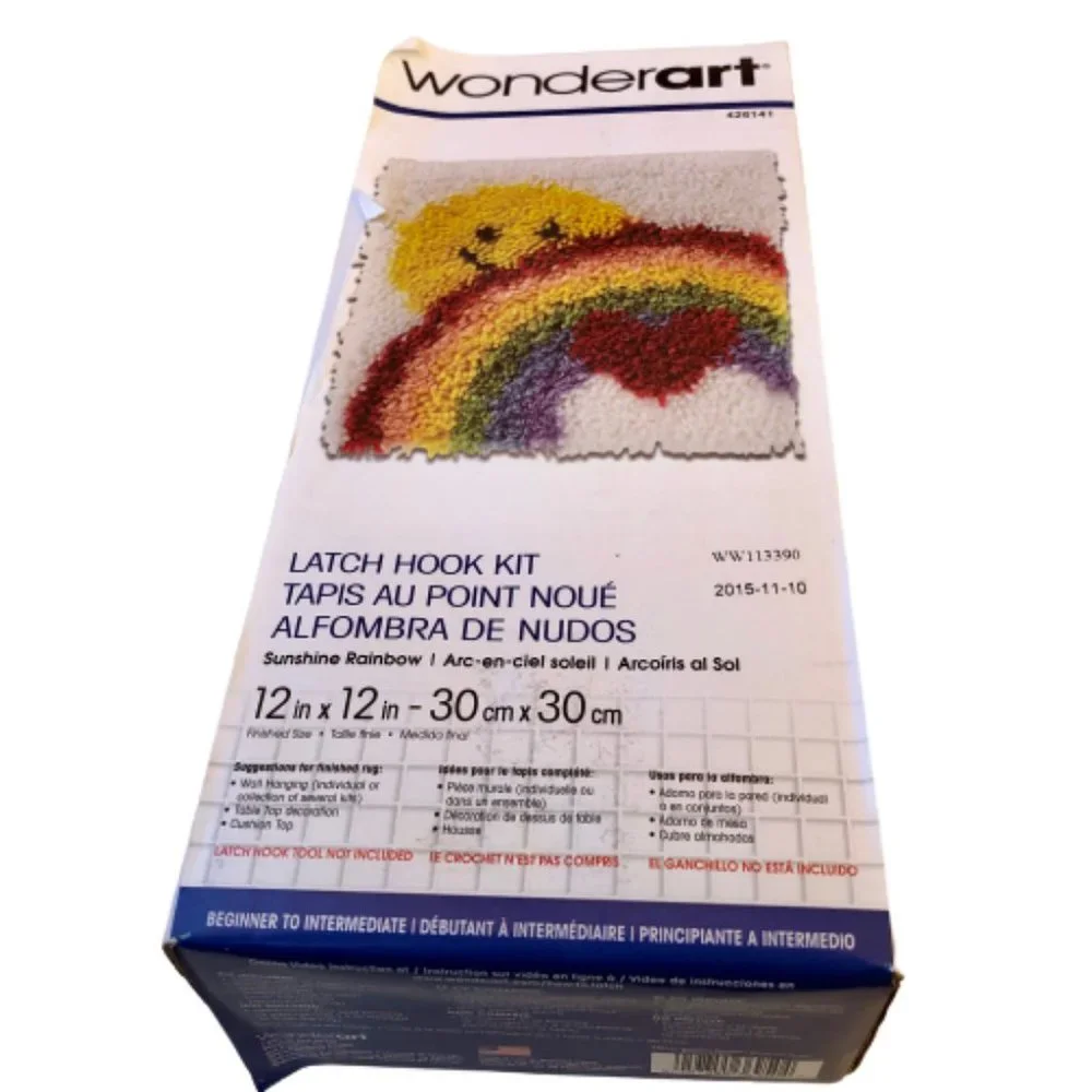 Vintage Carson WonderArt Latch Hook Craft Kit SUNSHINE RAINBOW Smiley Sun New